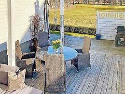 10 Person Holiday Home in Tjome