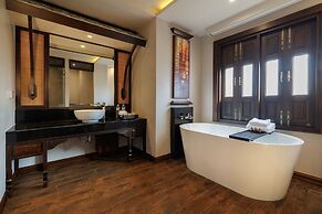 Akira Thaphae Hotel