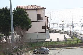 ASIM VE NURHAN KOCABIYIK OGRETMENEVI