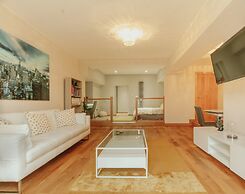 Luxe Living in Sheffield City by Avo Apartment