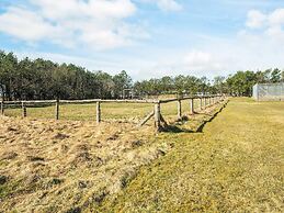 Beautiful Cabin in Camping Resort, Pandrup