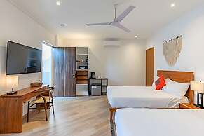 Oasis Yaaxlum Studios lock off