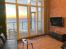 Penthouse for 4 People With sea View