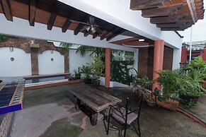 Charming 2BR Romantic Zone Private Pool