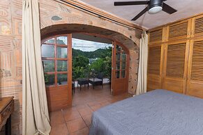 Charming 2BR Romantic Zone Private Pool