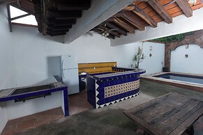 Charming 2BR Romantic Zone Private Pool