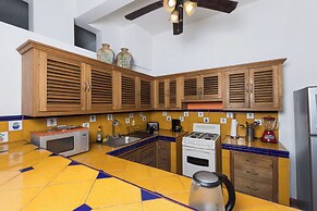 Charming 2BR Romantic Zone Private Pool