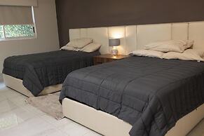 Luxurious Getaway w Private Pool Garden