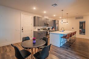 Scottsdale Grand