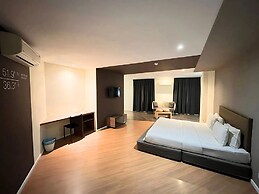 Sky Hotel Cheras Maluri