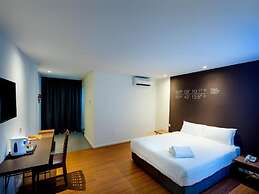 Sky Hotel Cheras Maluri