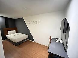 Sky Hotel Cheras Maluri