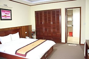 Bac Kinh Hotel Vinh - by BAY LUXURY