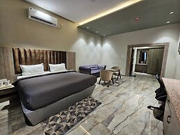 Sargawa The Palace Resort