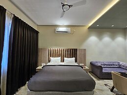 Sargawa The Palace Resort