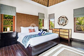 Havara Villa by Kozystay - Private Beach