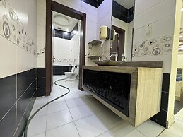 VIP resort chalet 23