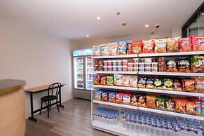 The Quarters by Rosey