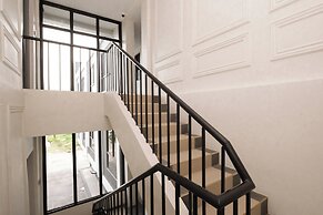 The Quarters by Rosey