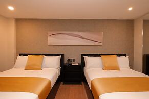 The Quarters by Rosey