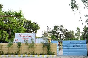 Hotel Divine Ayodhya