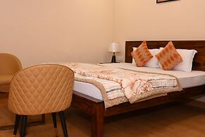 Hotel Divine Ayodhya