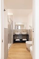 Tiburtina 86 Luxury Suites