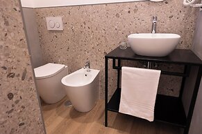 Tiburtina 86 Luxury Suites