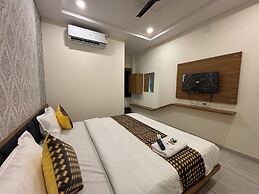 Hotel Mahnsh Palace