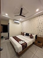 Hotel Mahnsh Palace