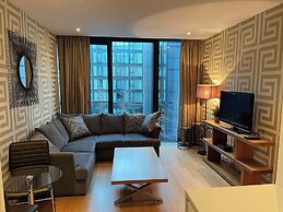 Very Centrally Located Chic one bed Quartermile Apartment