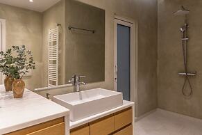 Acropolis Museum Retreat - 2 Bedroom Apartment