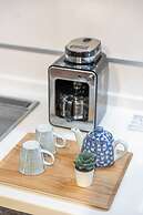 Shizuwa Tabi Taimu Kujō