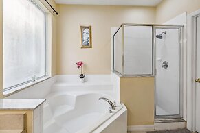 7/6.5 Beautiful Vacation Home With Private Pool, and Much More!!