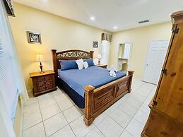 7/6.5 Beautiful Vacation Home With Private Pool, and Much More!!