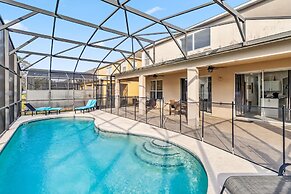 7/6.5 Beautiful Vacation Home With Private Pool, and Much More!!