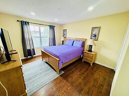 7/6.5 Beautiful Vacation Home With Private Pool, and Much More!!