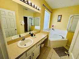 7/6.5 Beautiful Vacation Home With Private Pool, and Much More!!