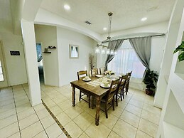 7/6.5 Beautiful Vacation Home With Private Pool, and Much More!!