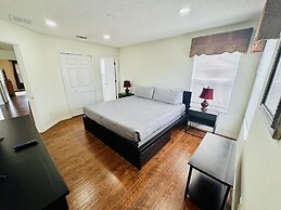 7/6.5 Beautiful Vacation Home With Private Pool, and Much More!!