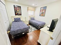 7/6.5 Beautiful Vacation Home With Private Pool, and Much More!!