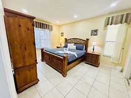 7/6.5 Beautiful Vacation Home With Private Pool, and Much More!!