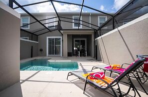 Storey Lake Resort, Private Pool, Near Famous Attractions!!