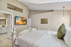 Fascinating Private Pool and Game-room, Near Disney!!