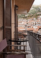 Mons Arachova
