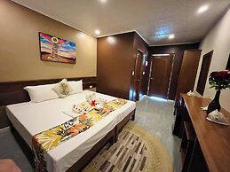 On Board Lifestyle Panglao Resort