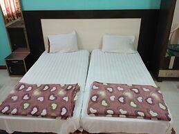 Goroomgo Arsh Plaza Rajula