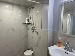 Comfy Basement Apartment in Toronto