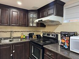 Comfy Basement Apartment in Toronto