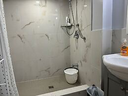 Comfy Basement Apartment in Toronto